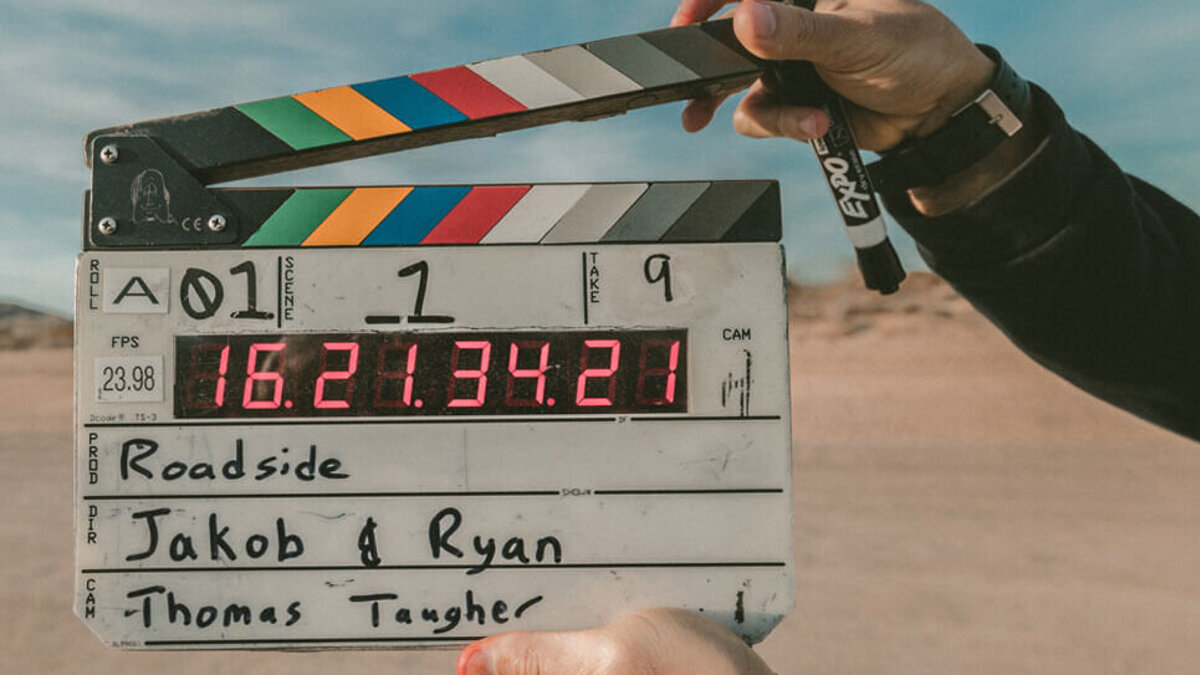 How to Choose the Right Home Office Desk: Complete 2026 Guide